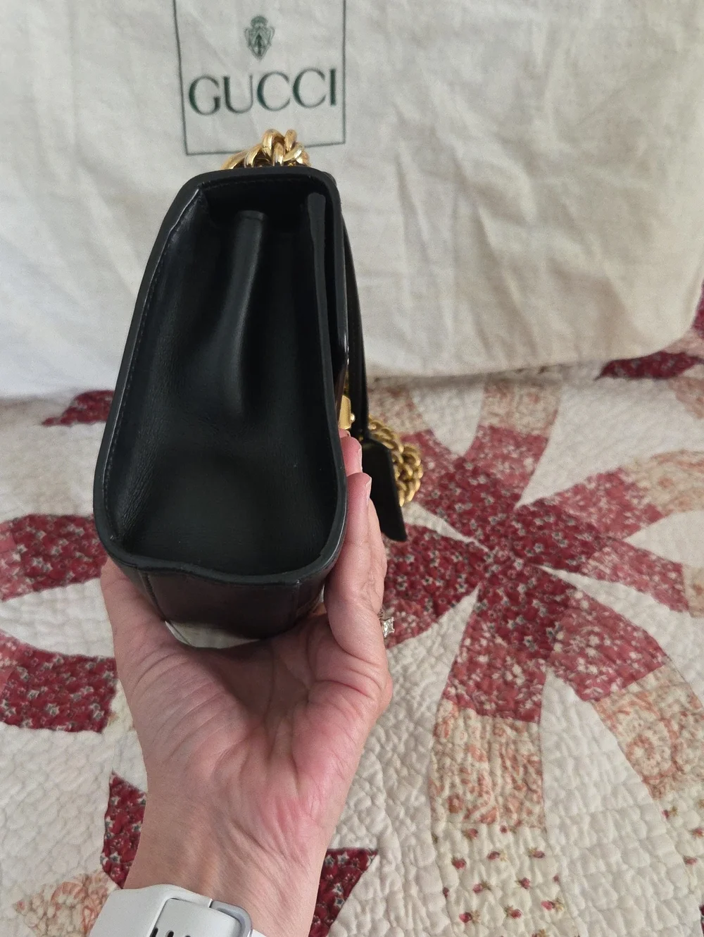 Gucci GG Supreme Shoulder Bag in Brown, Black & Gold